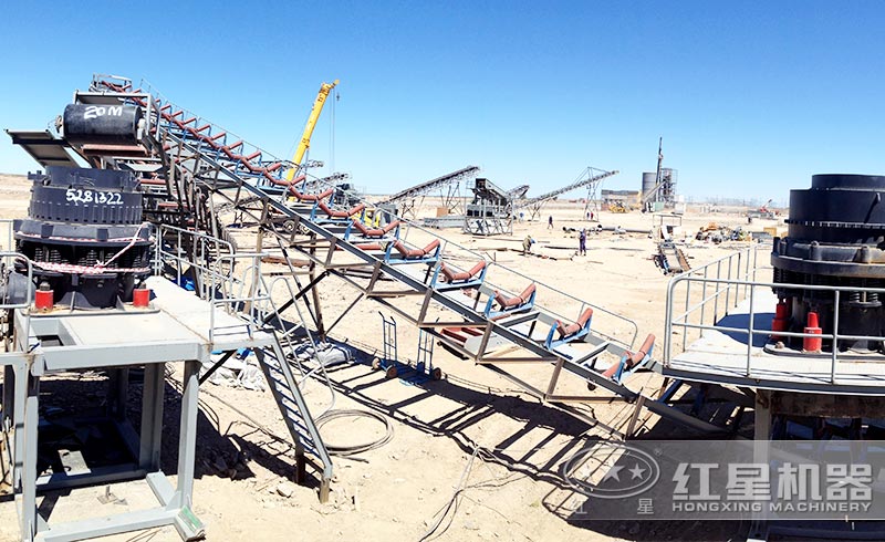 圓錐破碎機(jī)現(xiàn)場